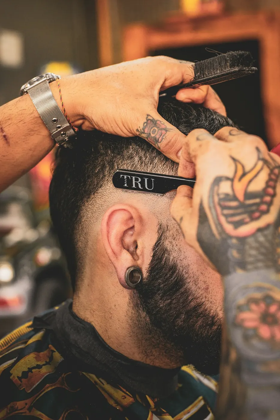 Detailed beard sculpting in the chair
